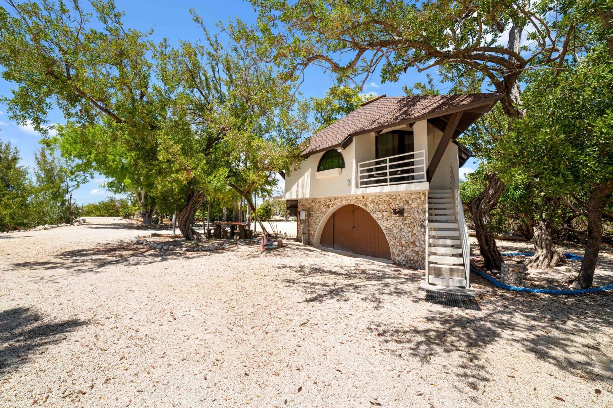 Barnacle Bed & Breakfast 3*